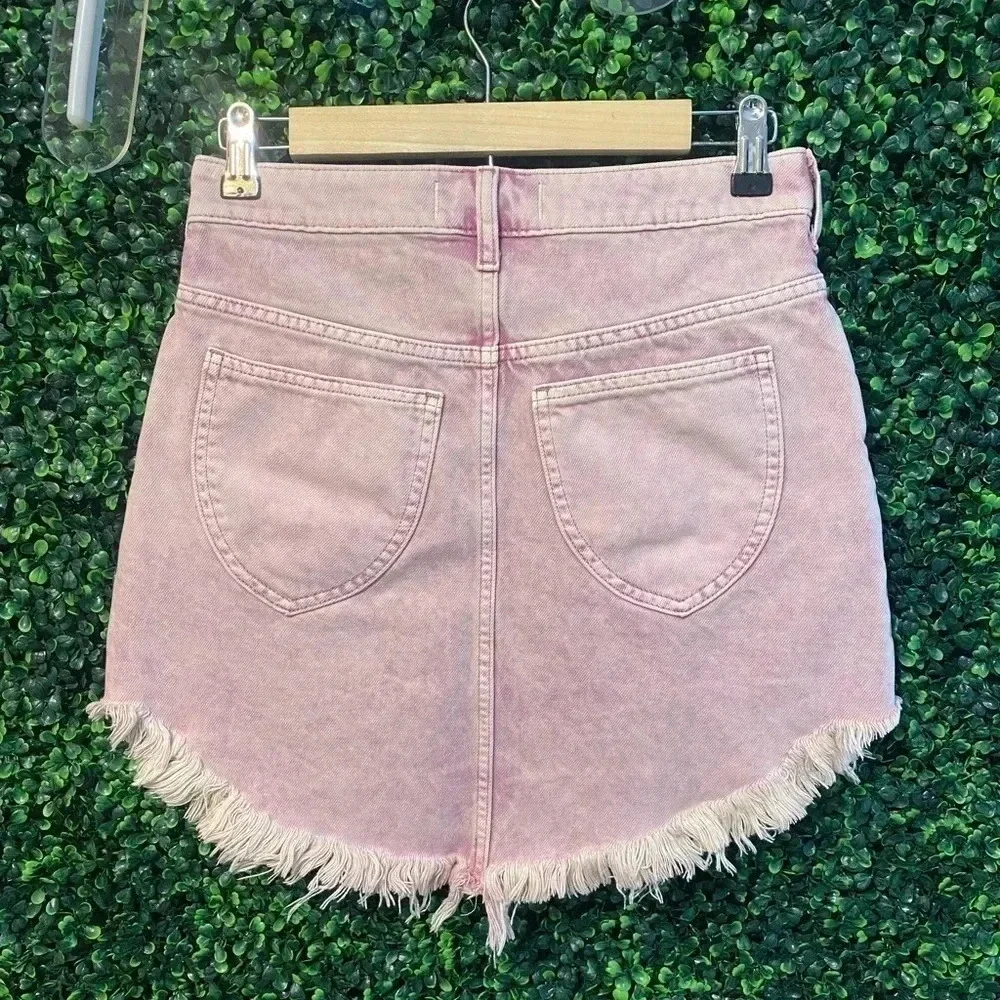 We The Free by Free People - Bailey Denim Skirt in Pink - Size 25 - Picture 6 of 8